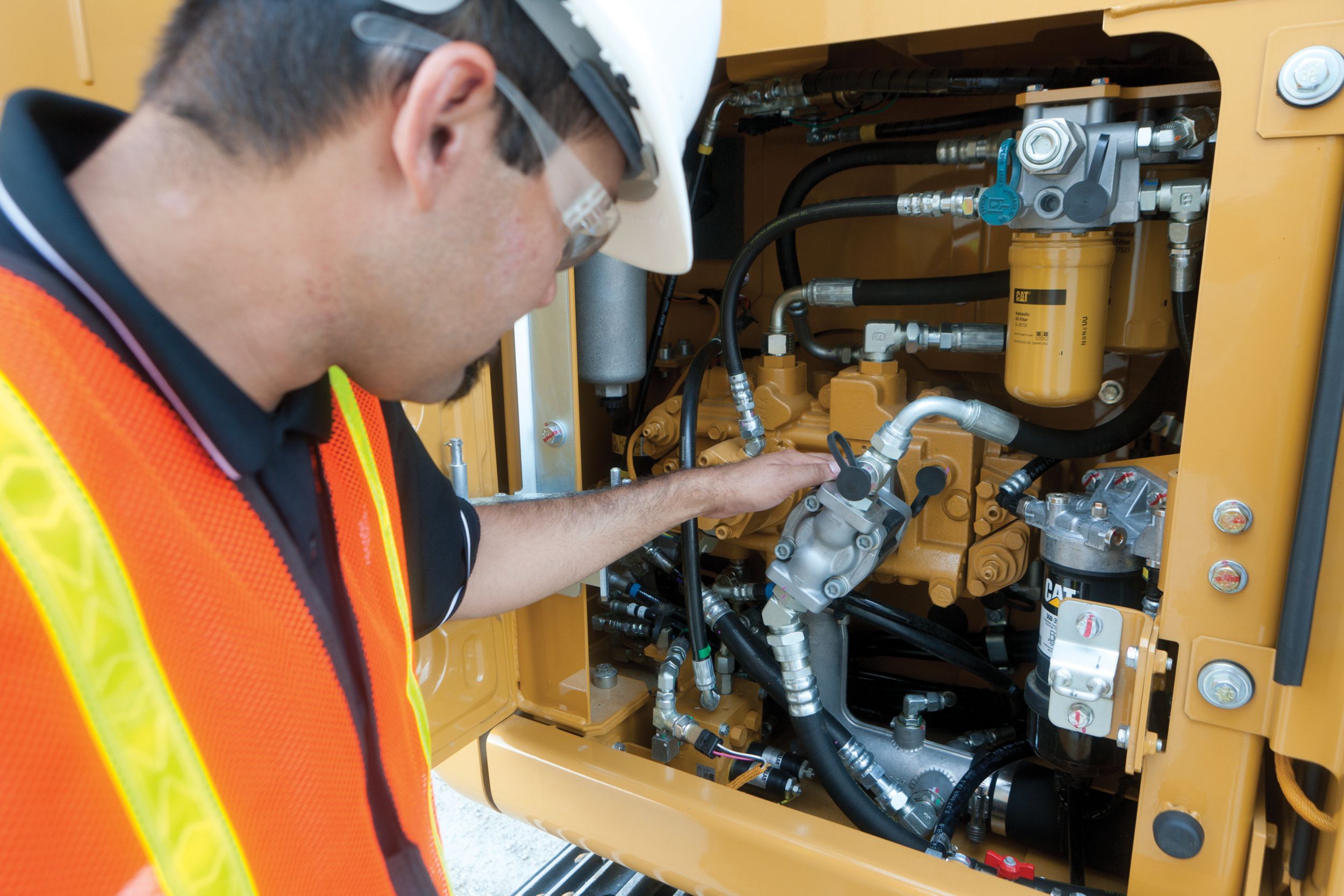 Earthmoving equipment inspection